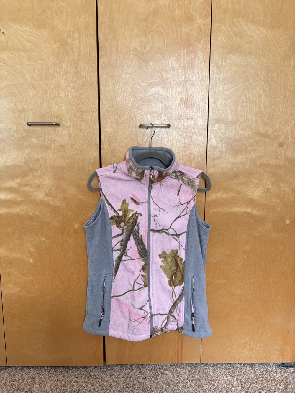Realtree Pink Camo Fleece Vest